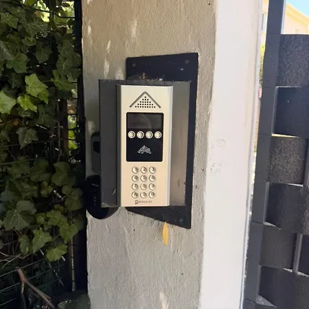 Havre De Paix Au Portes D Avignon Clim Terrasse Privee Apartmán